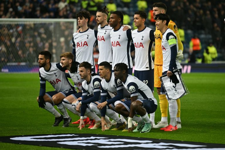 Coechipierul de la Tottenham a ieșit în presă pentru a-i face dreptate lui Radu Drăgușin: „Mereu sunt menționați ei!”. În ce companie selectă a ajuns internaționalul român Prosport” „prefix”:”@ 