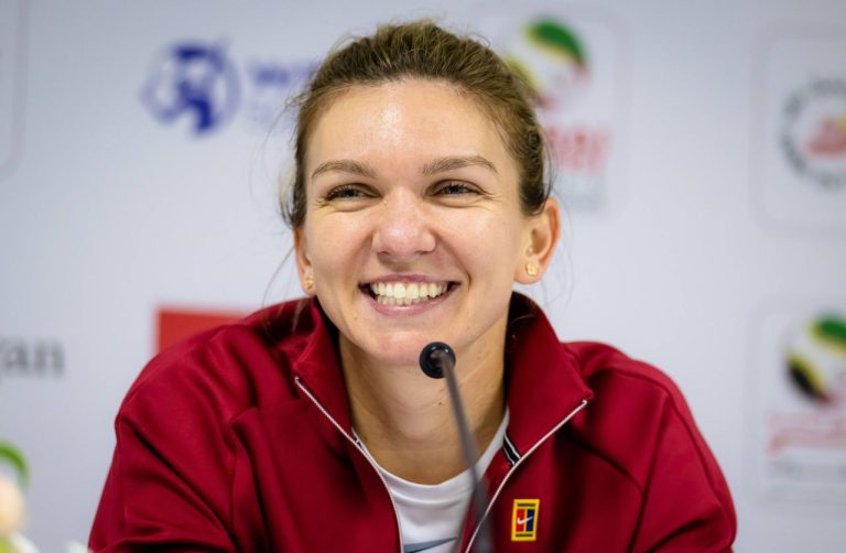 Simona Halep se duelează cu Iga Swiatek în prima zi la World Tennis League, exclusiv pe VOYO @Stiri @ Sport.ro