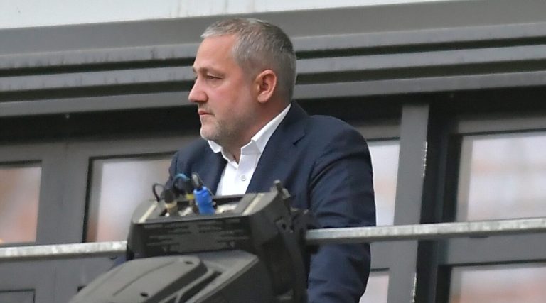 Universitatea Craiova are pe listă două transferuri de top pentru titlu în Superliga. Mihai Rotaru a dezvăluit cele două achiziții pe care le discută cu Costel Gâlcă Prosport” „prefix”:”@ 