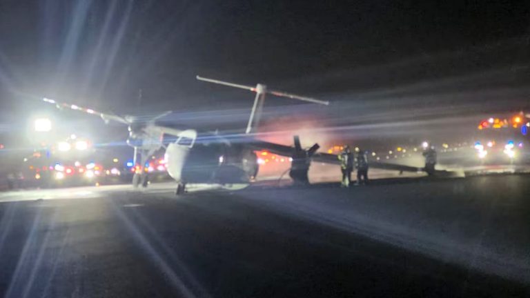 Accident aviatic în Halifax, Canada. Un avion cu 80 de pasageri a luat foc la aterizare Fanatik.ro” „prefix”:”@ 