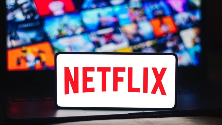 Filmul de pe Netflix care a înnebunit lumea. Cu peste 42 de milioane de vizualizări, este foarte popular și în România și ocupă primul loc în top Fanatik.ro” „prefix”:”@ 