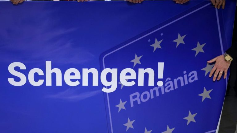 Granițele din Europa la care se vor face controale chiar și după ce România intră în Spațiul Schengen. Ce trebuie să știe românii care vor să călătorească aici Fanatik.ro” „prefix”:”@ 