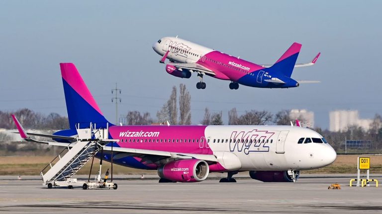 Wizz Air va muta mai multe zboruri pe Aeroportul Băneasa, începând cu 2025. Ce trebuie să știe pasagerii care călătoresc în anul următor Fanatik.ro” „prefix”:”@ 