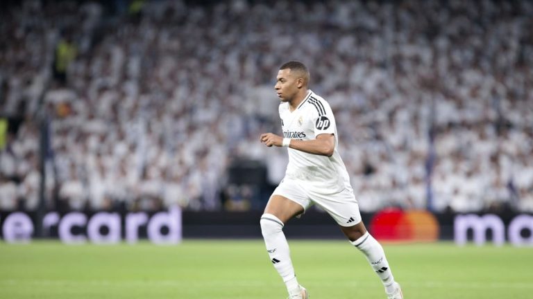 Kylian Mbappe, declarație de dragoste neașteptată pentru PSG: ”Este cea mai mare echipă din Franța” Fanatik.ro” „prefix”:”@ 