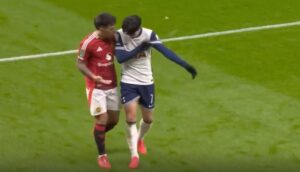 Ce a făcut Lisandro Martinez chiar înainte ca Heung-min Son să înscrie din corner golul finalului de an, în Tottenham – Manchester United 4-3 @Antena Sport