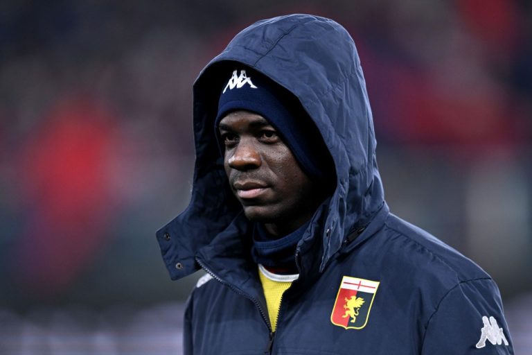 Mario Balotelli a refuzat un salariu de 5 ori mai mare! Ce se întâmplă cu atacantul de la Genoa @Stiri @ Sport.ro