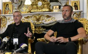 Mihai Stoica exclude ca un jucător de la FCSB să ajungă la o rivală la titlu: „Nu cred, hai să o luăm logic! Gigi nu mi-a zis asta” @Antena Sport