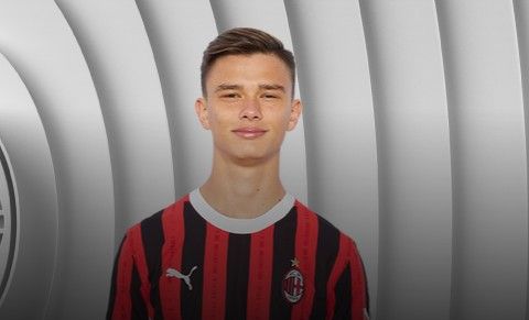 Unde joacă acum Alexandru Șiman junior, după ce sezonul trecut a fost căpitan la AC Milan – Under 18! @Stiri @ Sport.ro