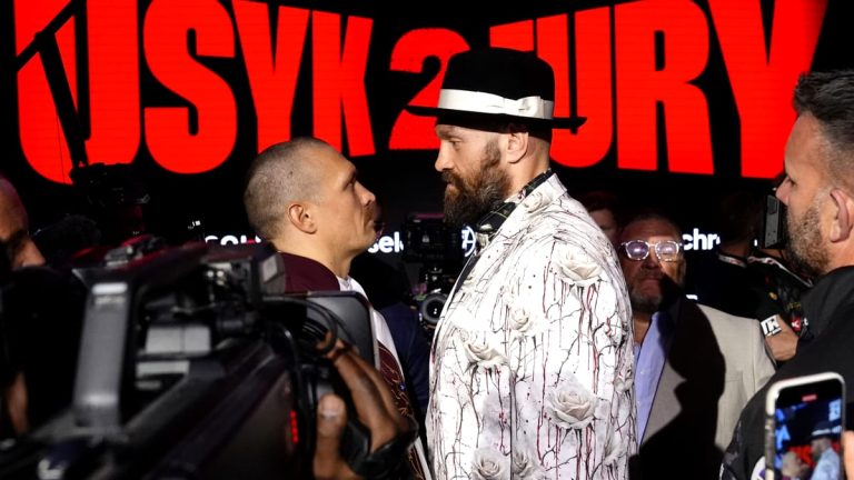 Oleksandr Usyk – Tyson Fury, un spectacol total și-n a doua luptă! Ucraineanul îl învinge din nou pe „Gypsy King” și rămâne campion absolut și neînvins la categoria grea! Fanatik.ro” „prefix”:”@ 