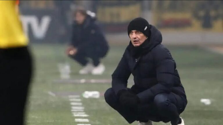 Fanii lui PAOK, decizie uluitoare după suspendarea lui Răzvan Lucescu. Cum vor veni la meciul cu AEK Atena din Cupa Greciei Fanatik.ro” „prefix”:”@ 