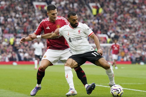 Liverpool – Manchester United, de la 18:30, pe iAMsport.ro. ”Cormoranii”, mari favoriți la victorie (iamsport.ro)