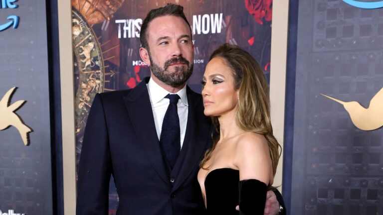 Decizia luată de Jennifer Lopez după divorțul de Ben Affleck. De ce a vrut să păstreze inelul de logodnă de la actor Fanatik.ro” „prefix”:”@ 