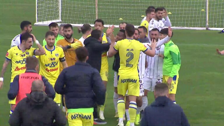 S-a lăsat cu bătaie la Petrolul – Orduspor! Imagini din Antalya (Stiri @ Sport.ro)