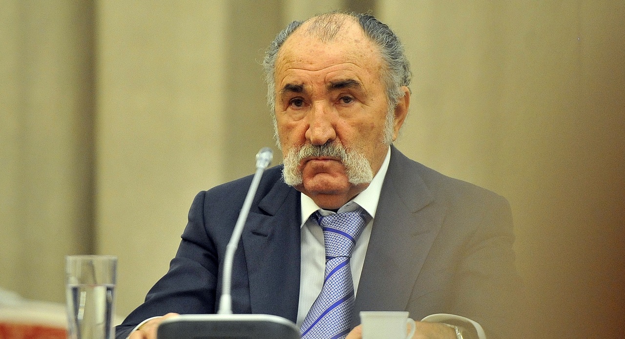 Ion Țiriac a început afacerile cu rușii. Averea s-a consolidat din tranzacțiile cu amănuntul la Moscova: „Primele comerțuri”