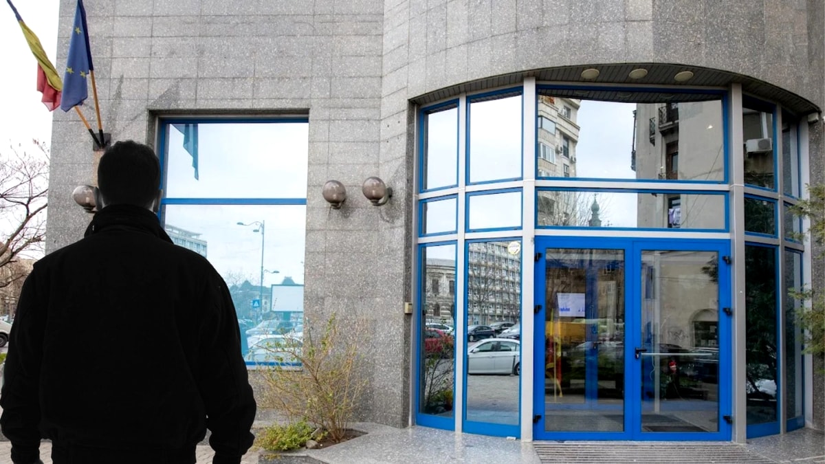 Instituția în care s-au plătit prime de peste 50 de milioane lei în ultimii ani. Suma uriașă care a ajuns la conducere