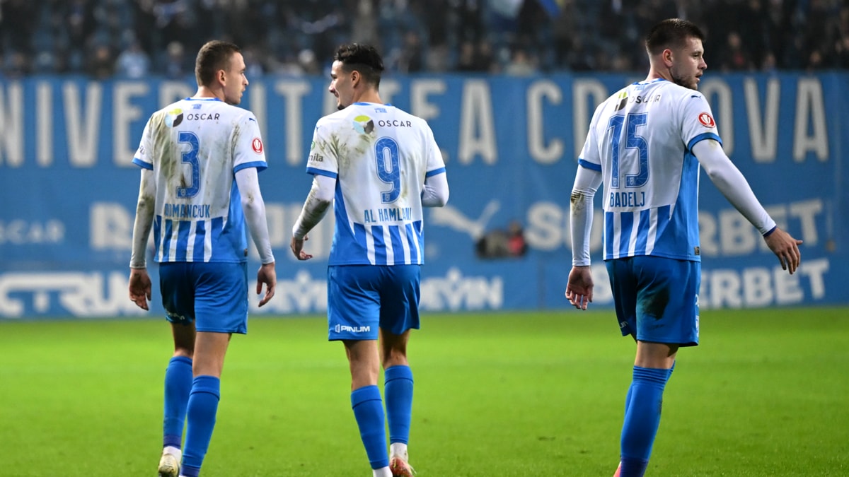 Jucătorii Universității Craiova, cu moralul la pământ după 1-2 cu UTA. „Normal că sunt trist. E o perioadă mai slabă”