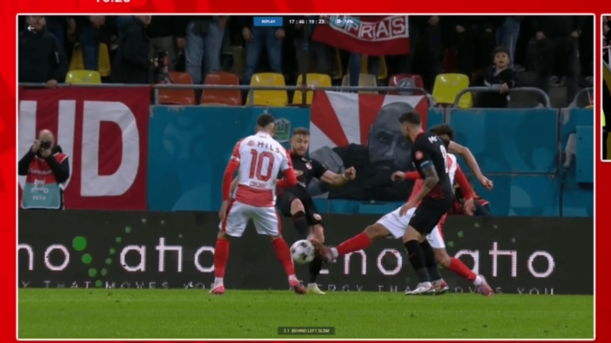 3 faze controversate în Dinamo – Miercurea Ciuc! Ce a decis Iuliana Demetrescu (Fanatik.ro" "prefix":"@ )