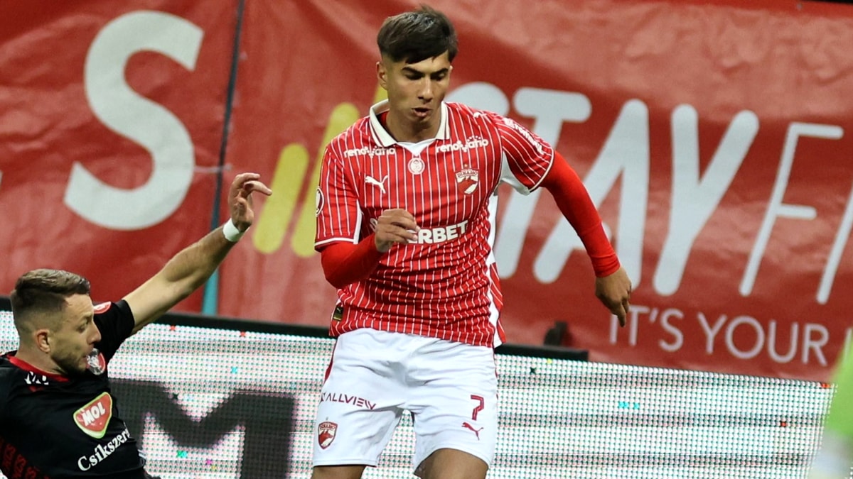 Alex Musi i-a dat replica lui Robert Ilyeș după Dinamo – Csikszereda 4-0! Cîrjan, reacţie după ce a fost lăsat în afara lotului României: „Nu pot spune că sunt supărat”