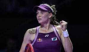 Elena Rybakina a câştigat Turneul Campioanelor! Victorie de senzaţie, în două seturi, cu liderul WTA