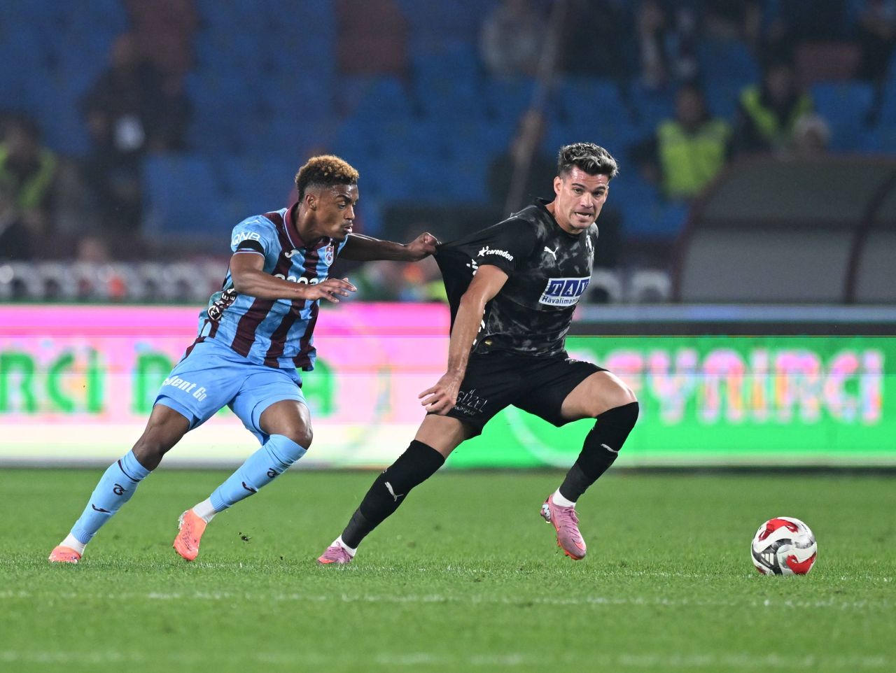 Ianis Hagi, magistral: golul său magnific a salvat Alanyaspor. Nota… (Stiri @ Sport.ro)