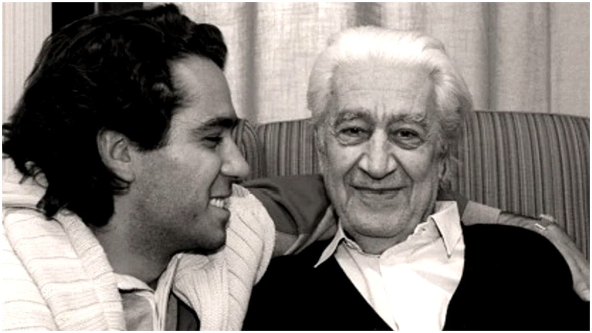 Pentru ce echipă a evoluat regretatul compozitor Sergiu Celibidache. Fiul&hellip; (Fanatik.ro" "prefix":"@ )